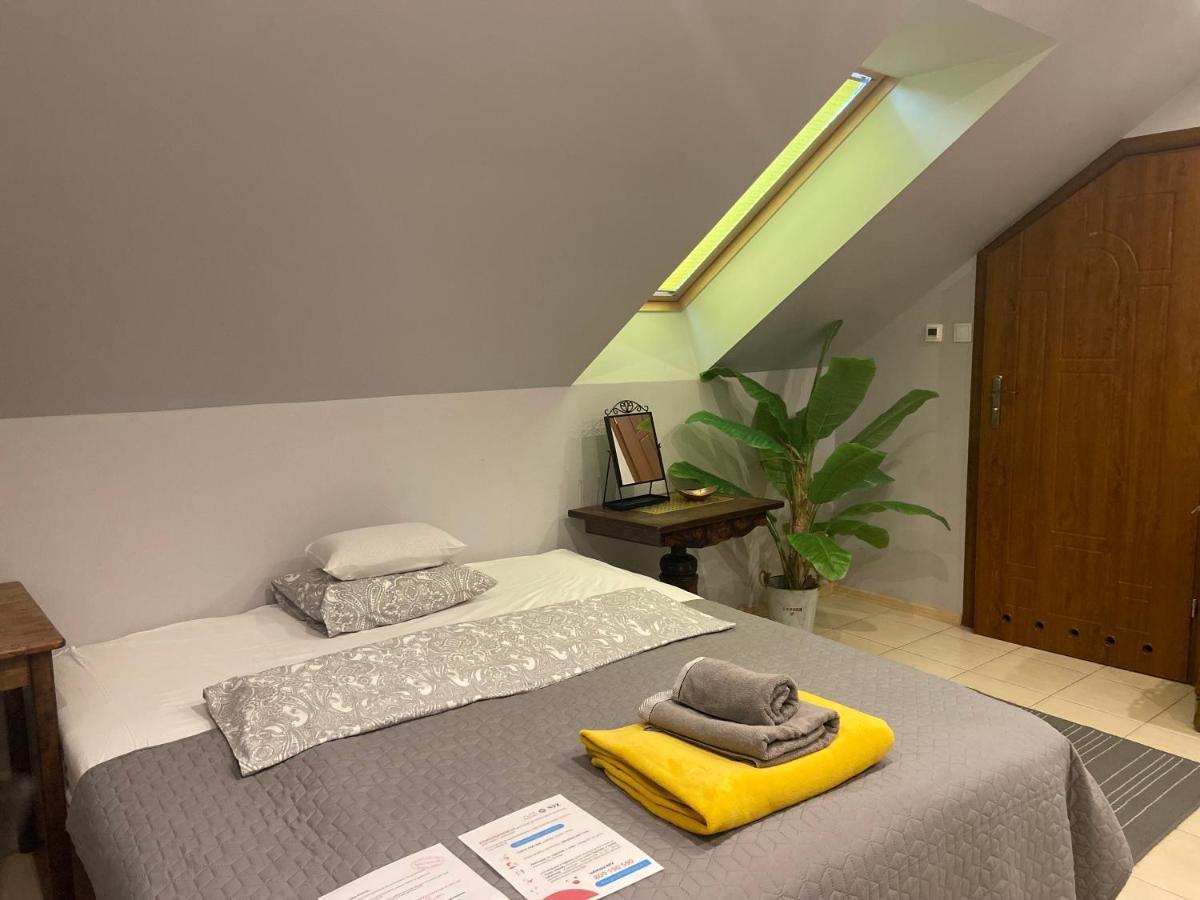 Medison Family Boutique B&B Kielce Exteriör bild