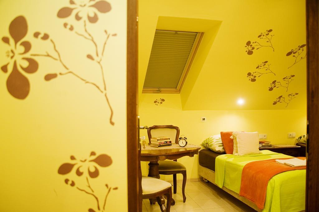 Medison Family Boutique B&B Kielce Rum bild